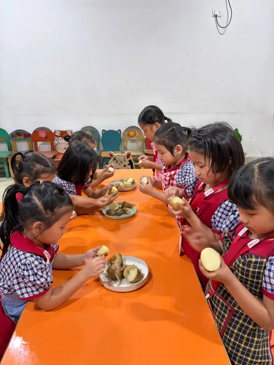 Twinkling Stars: Busy hands, meaningful learning